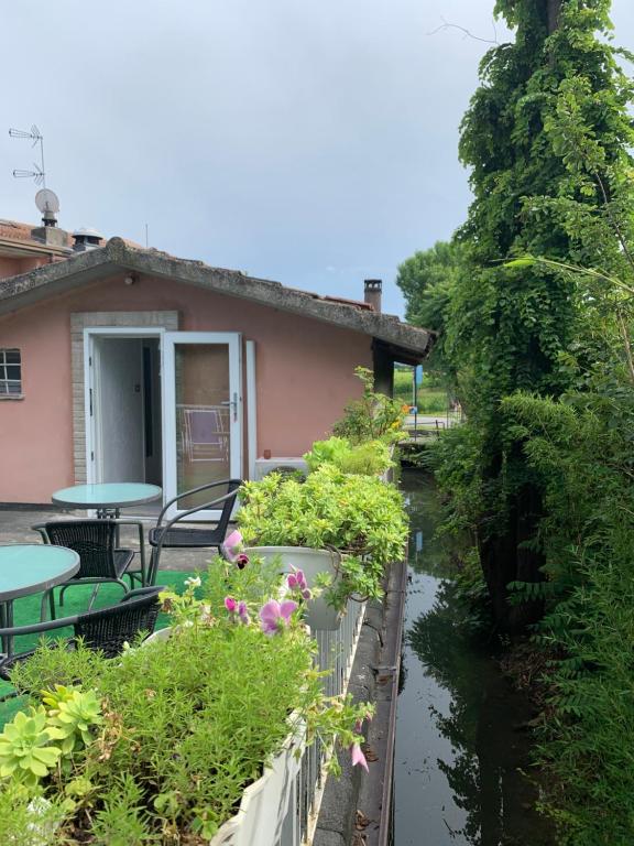 Zahrada ubytování Villa Pensione Mercedes