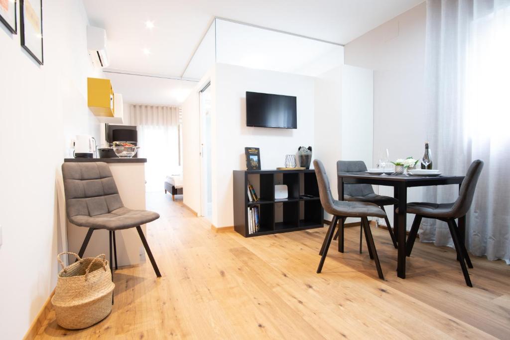 Telewizja i/lub zestaw kina domowego w obiekcie Apartment Hanna