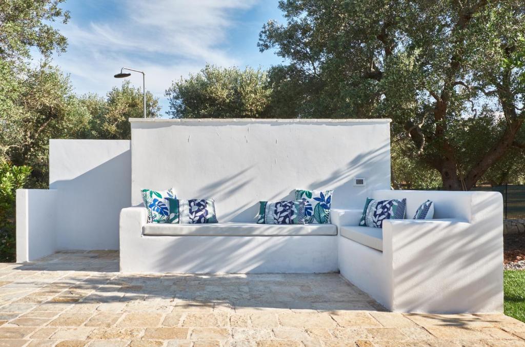 A seating area at Villa Amore Bianco