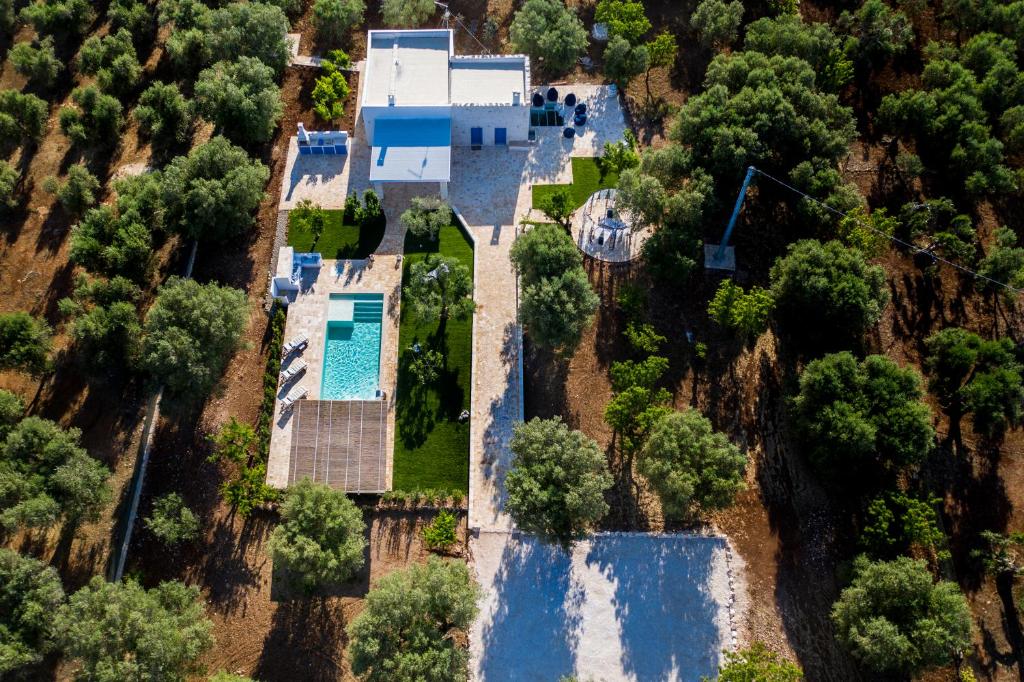 The swimming pool at or close to Villa Amore Bianco