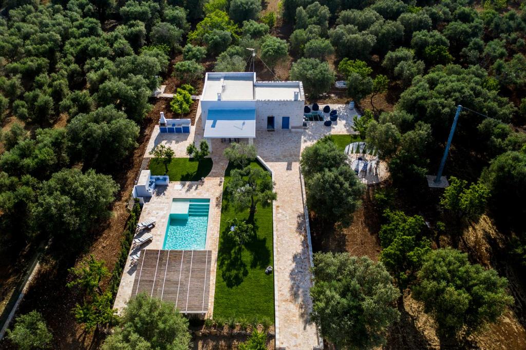 The swimming pool at or close to Villa Amore Bianco
