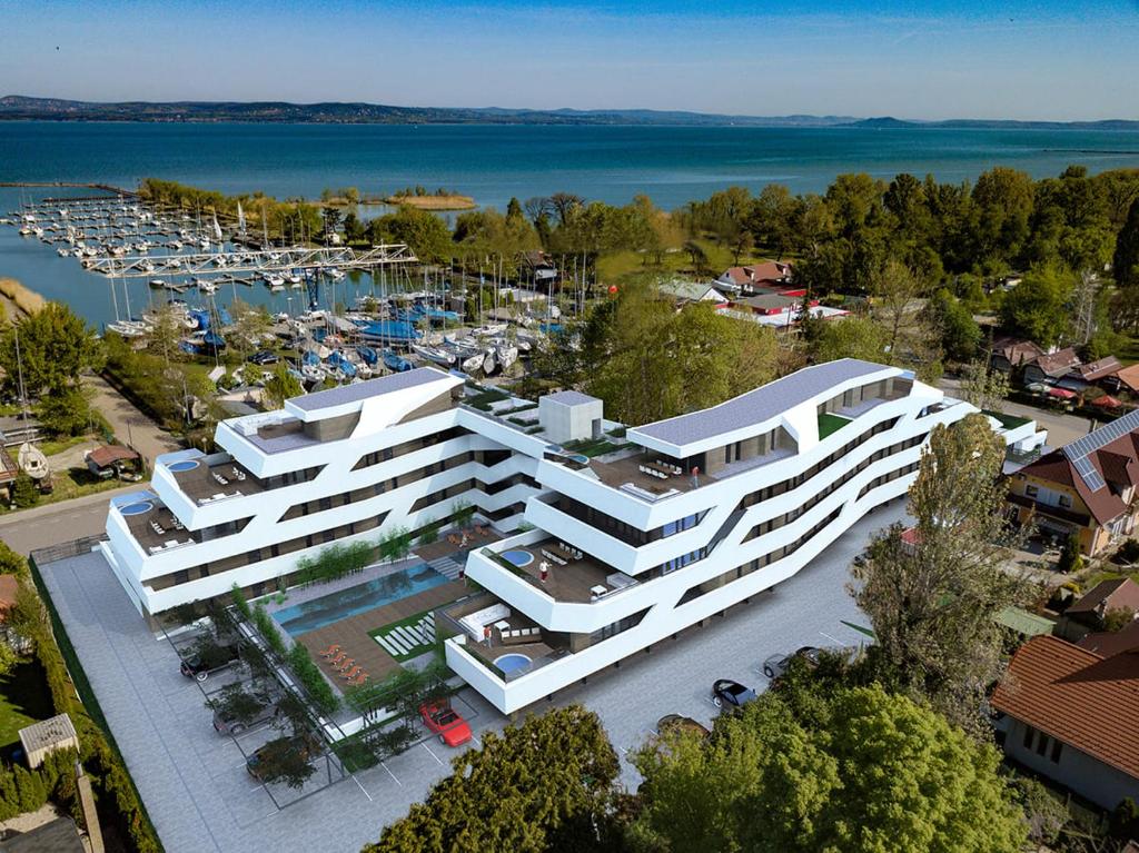 Marina Apartman Hotel - Housity