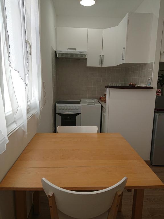 Petit studio à BORDEAUX CHARTRONS / JARDIN PUBLIC (6) - 4