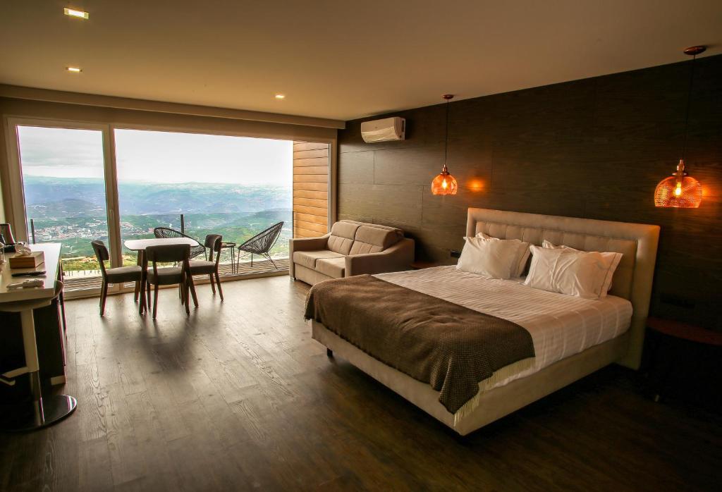 Postel nebo postele na pokoji v ubytování Paraíso Douro AL