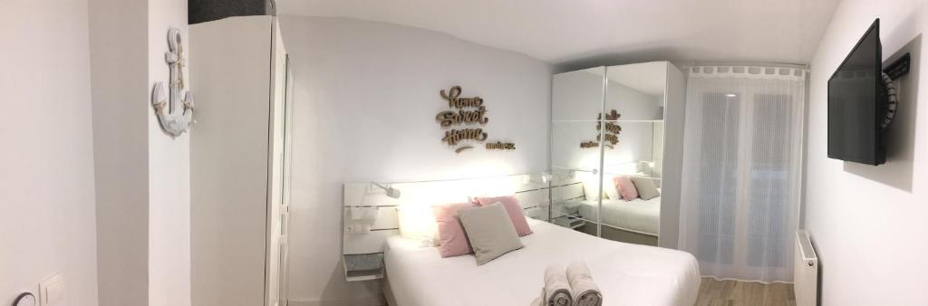 Home Sweet Home Main St Pamplona reserva habitación