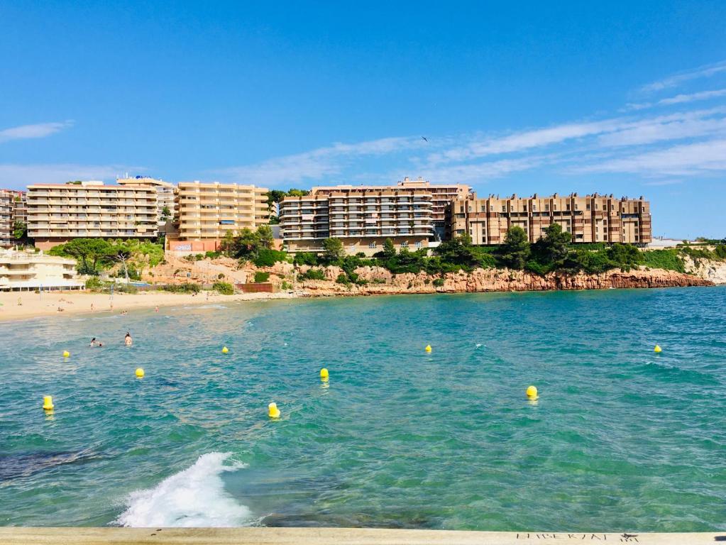 Fotografia z galérie ubytovania Apartamento en la playa Salou v destinácii Salou