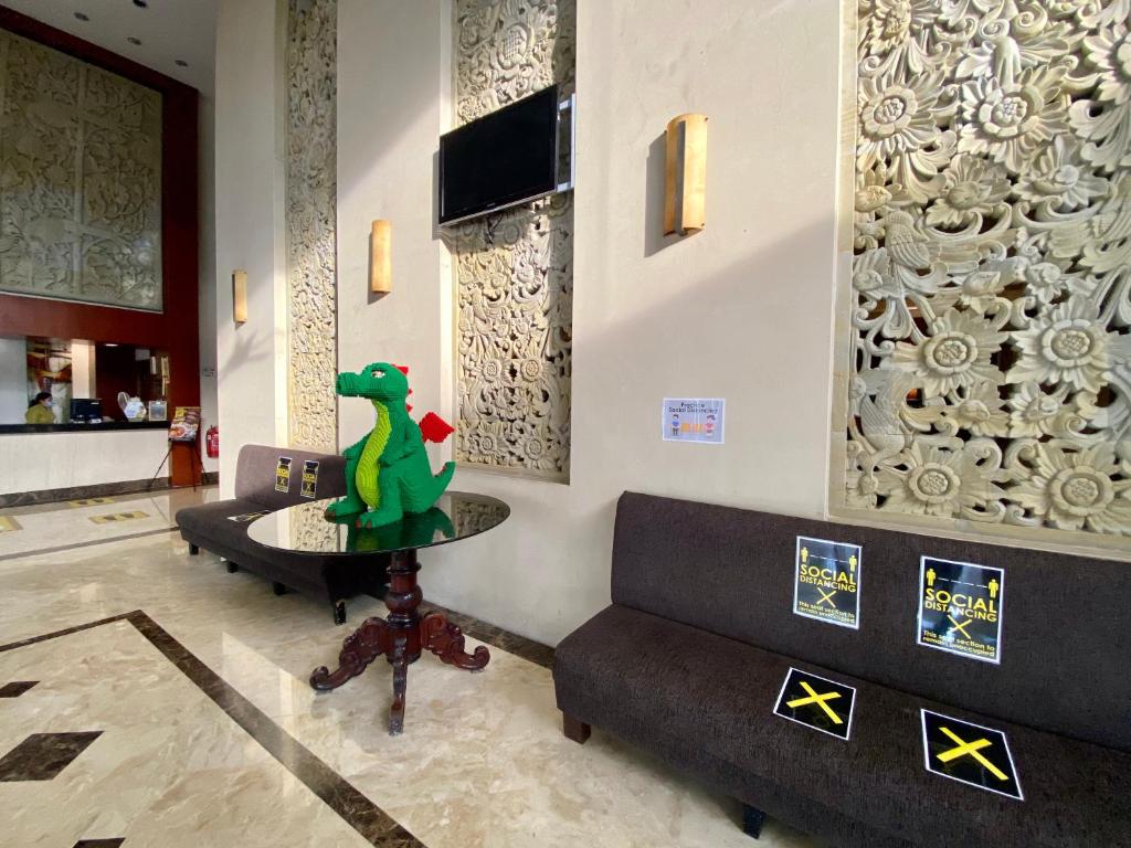 TV a/nebo společenská místnost v ubytování Pulai Springs Resort Official