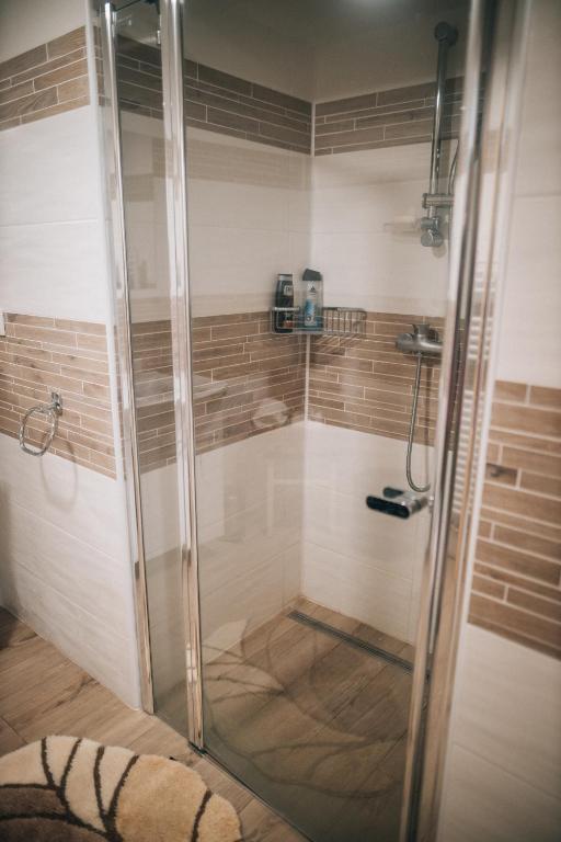 Koupelna v ubytování Apartmán v přírodě v srdci Vysočiny 1