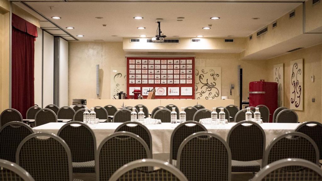 Konferenční prostory v ubytování Poli Hotel