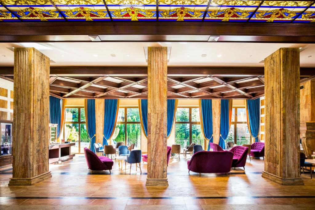 Prostor za sedenje u objektu A Hoteli - Grand&Sky Hotel Tornik