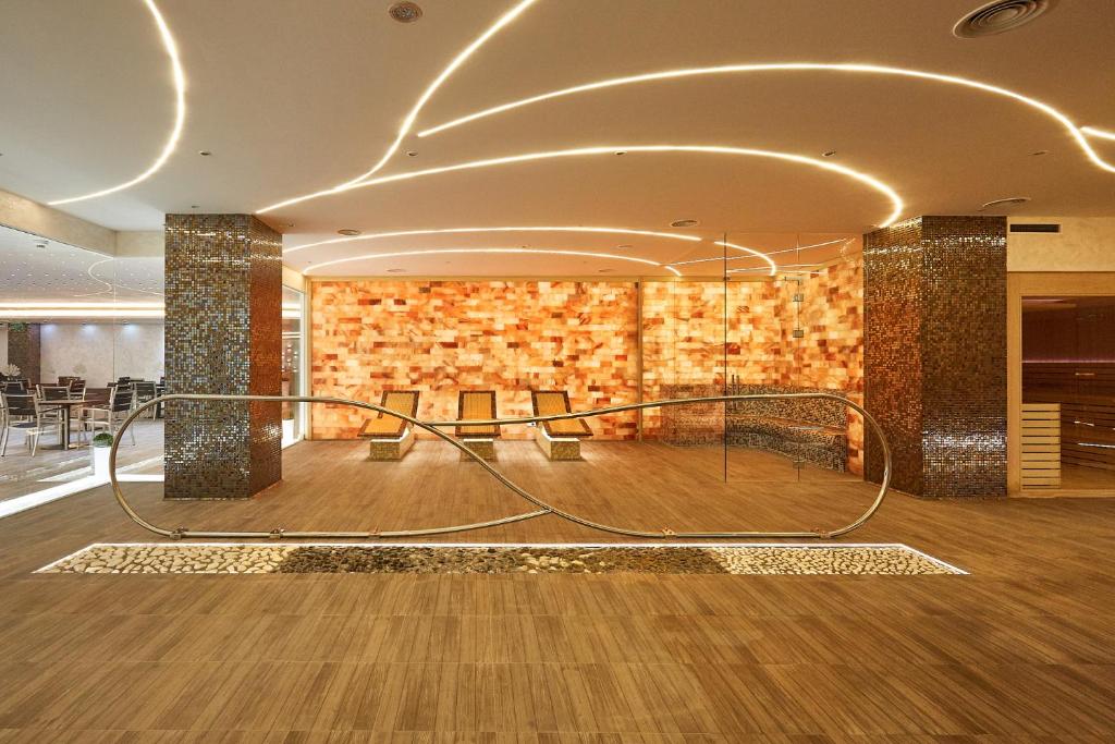 Prostor za sedenje u objektu A Hoteli - Grand&Sky Hotel Tornik