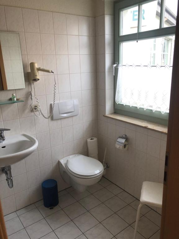 Pension Zur Linde - Habitación Doble O Twin Con Ducha