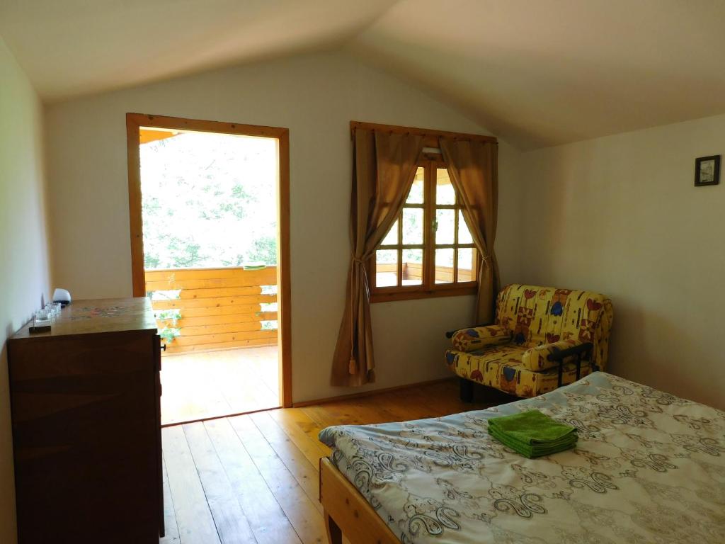 Wood Cabins in the heart of Transylvania - Cottage With Garden View