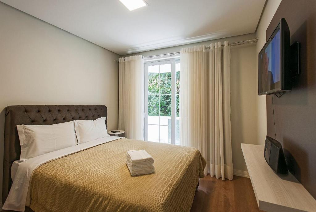 HOMELLAND 304C - 2 D JUNTO À ALDEIA DO PAPAI NOEL!  HOMELLAND 304C - 2 D JUNTO À ALDEIA DO PAPAI NOEL!