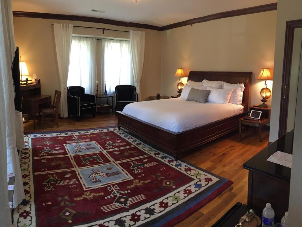 Postel nebo postele na pokoji v ubytování Dartmouth House