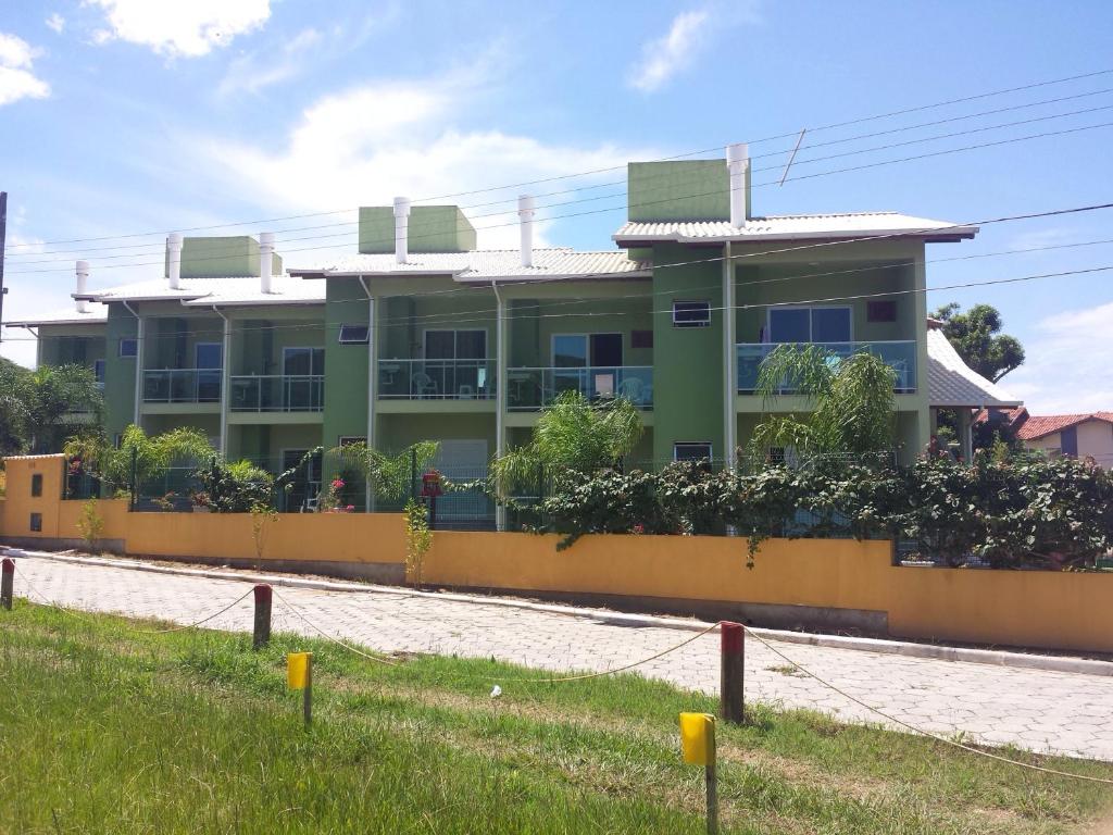  Paraíso do Santinho Apartamentos