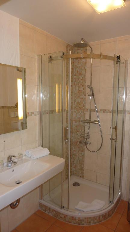 Zum Schlangenkönig - 9