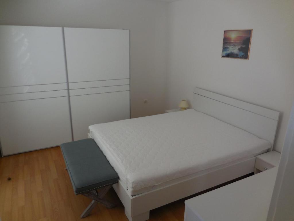 Booking.com: Apartments Ivica Lupić , Rab, Horvátország - 11  Vendégértékelések . Foglaljon szállodában!