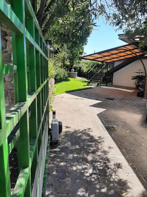 Zdjęcie z galerii obiektu Panoramic Suite w mieście Cavaion Veronese