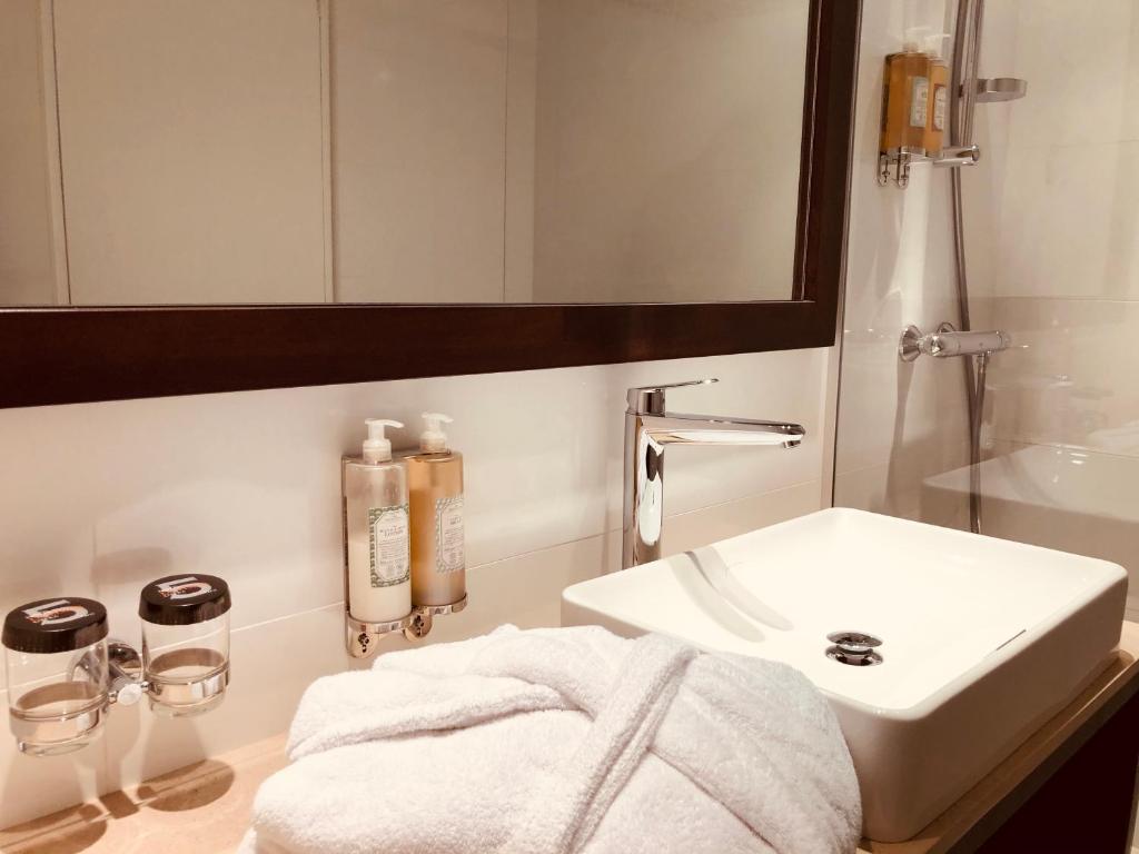 Excelsior Opera - Resim 31