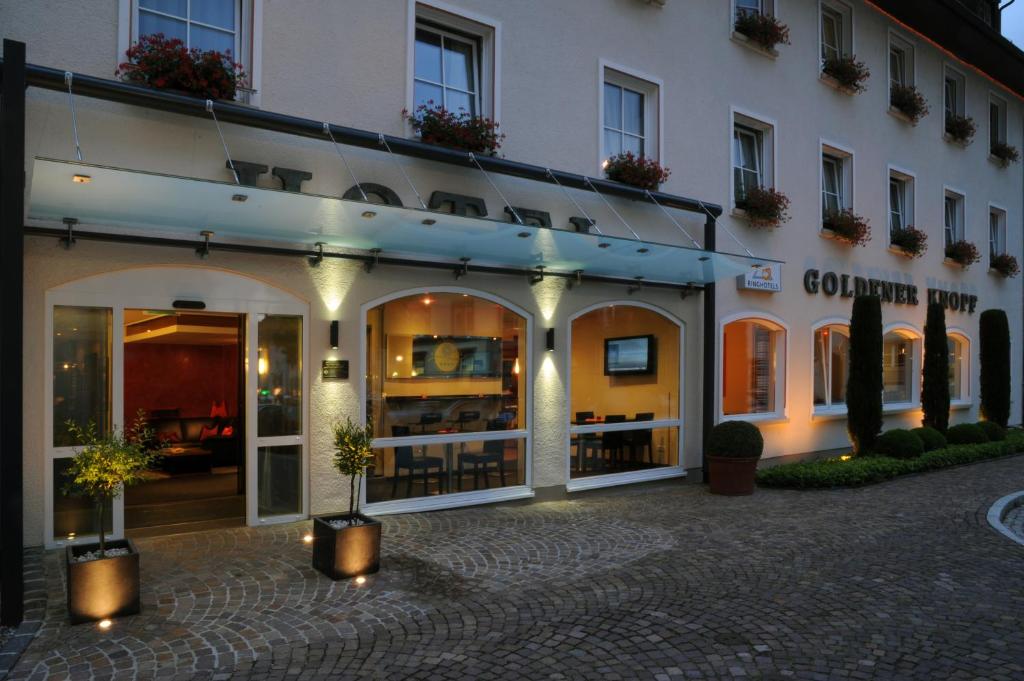 Budova, kde se hotel nachází