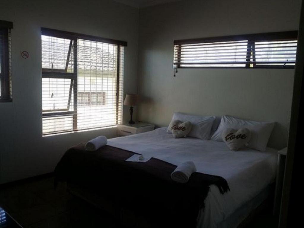 12 on Beach Guest House - Chambre Double