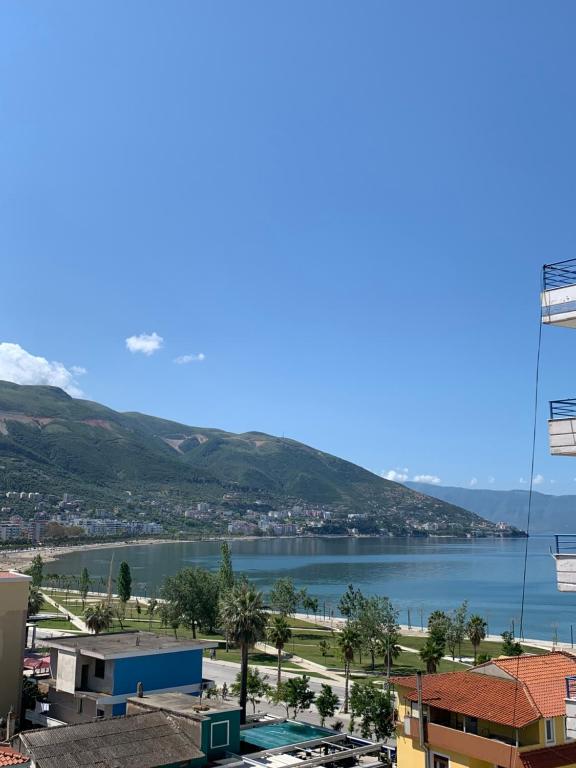 Rias Seaside Apartments - One-Bedroom Apartment