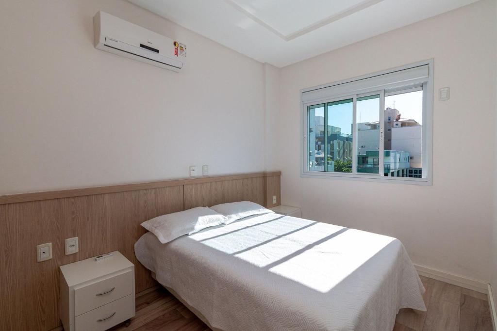  Aluguel Apartamento 3 quartos vista mar Bombas/SC