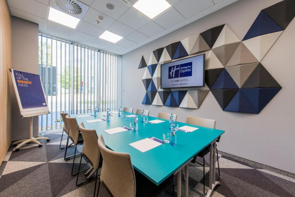 Konferenčné priestory v ubytovaní Holiday Inn Express Warsaw - Mokotow by IHG