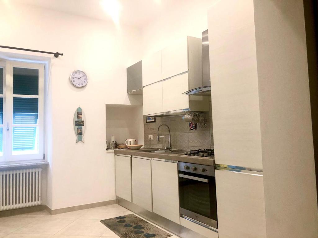 Kuchyň nebo kuchyňský kout v ubytování Casetta nel cuore d Monterosso CITRA011019-LT-0254