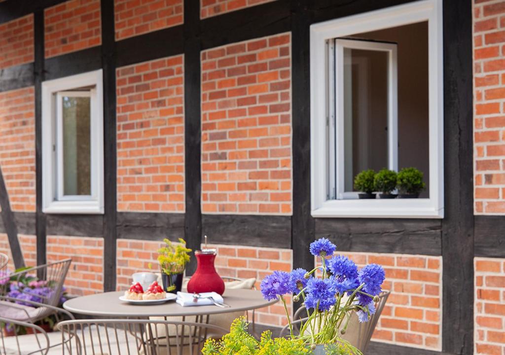 Galeriebild der Unterkunft Park am See x Nattika Ayurveda, HOTEL HEALTH SPIRIT in Penzlin