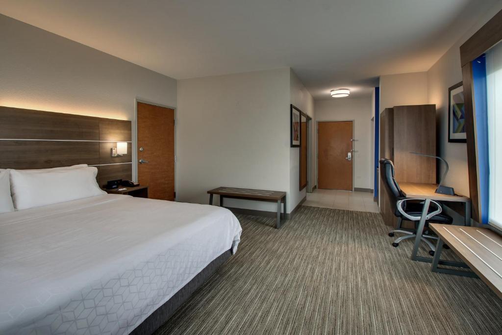 Holiday Inn Express Hotel & Suites Waukegan/Gurnee, an IHG Hotel - King Room - Accès Aux Handicaps / Non-fumeur