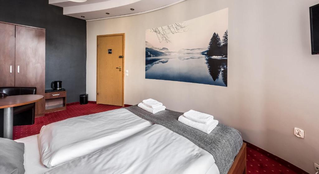 Posteľ alebo postele v izbe v ubytovaní Flamingo Premium Hostel