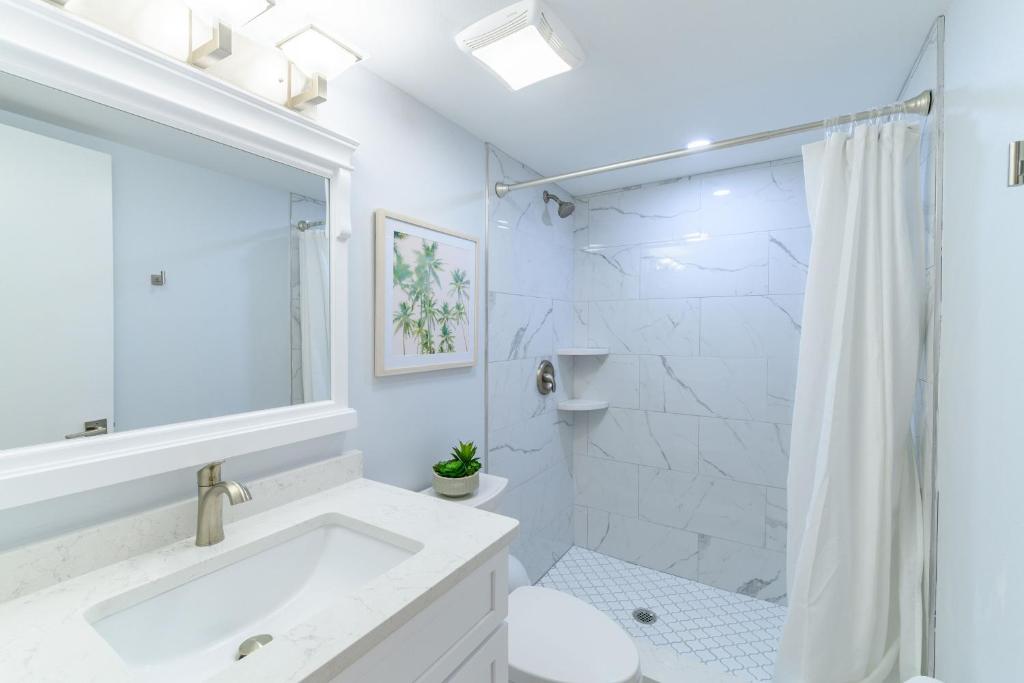 Chateau by the Sea - Standard Two-Bedroom Apartment - Units 203, 204