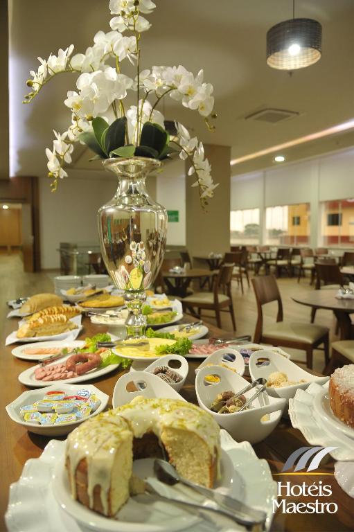  Hotel Maestro Premium Cascavel