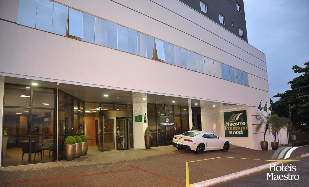  Hotel Maestro Premium Cascavel