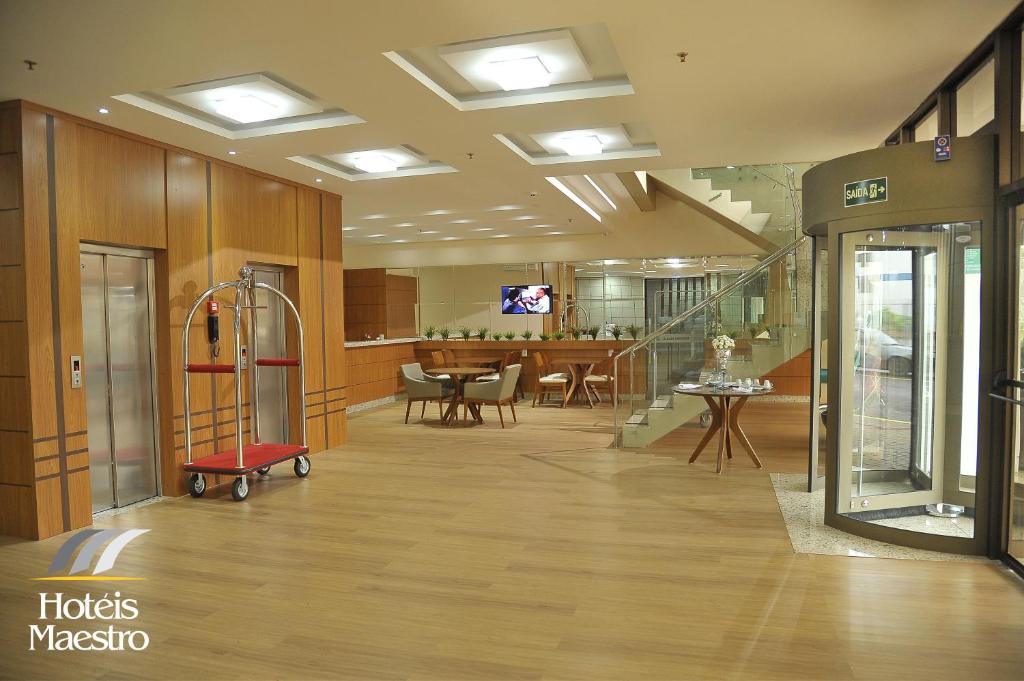 Hotel Maestro Premium Cascavel
