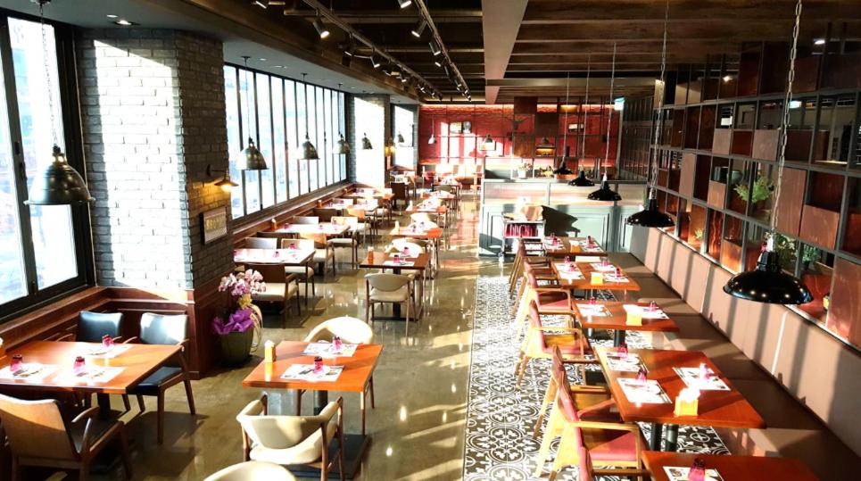 Restaurace v ubytování Namyangju Benikea JD Hotel