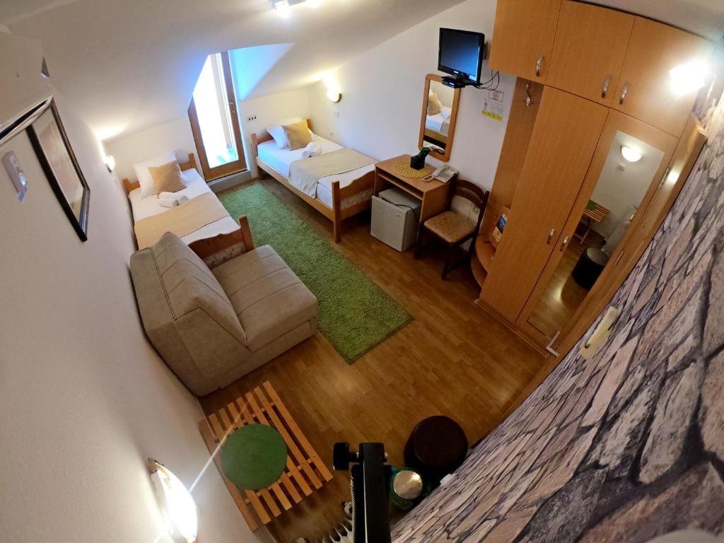 Hotel Bokeljski Dvori - Twin Room With Balcony And Sea View