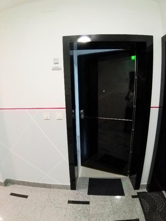 Theos atelier SELF CHECK IN APARTMENT w Free Private Parking - 一居室公寓