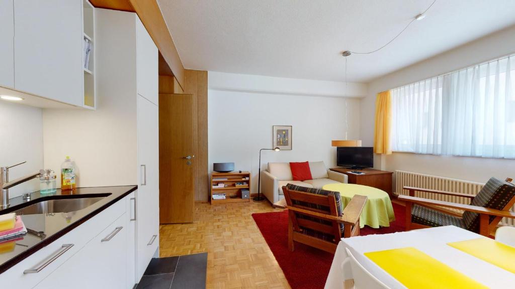 Kuchyň nebo kuchyňský kout v ubytování Salet - St.Moritz