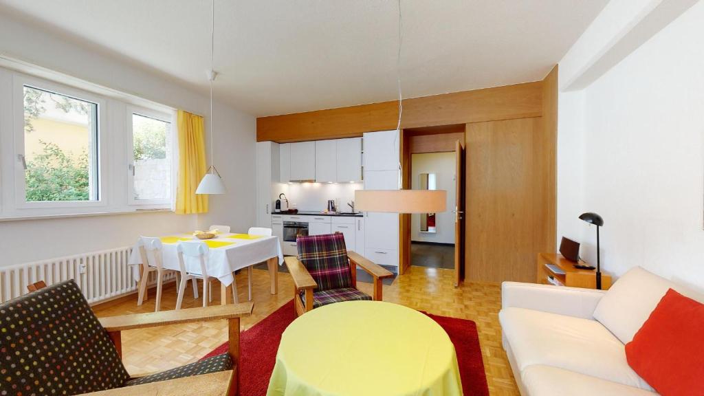 Kuchyň nebo kuchyňský kout v ubytování Salet - St.Moritz