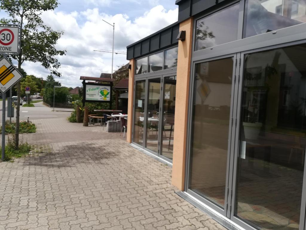 Fotografie z fotogalerie ubytování Brauhaus Fröschl v destinaci Jockgrim