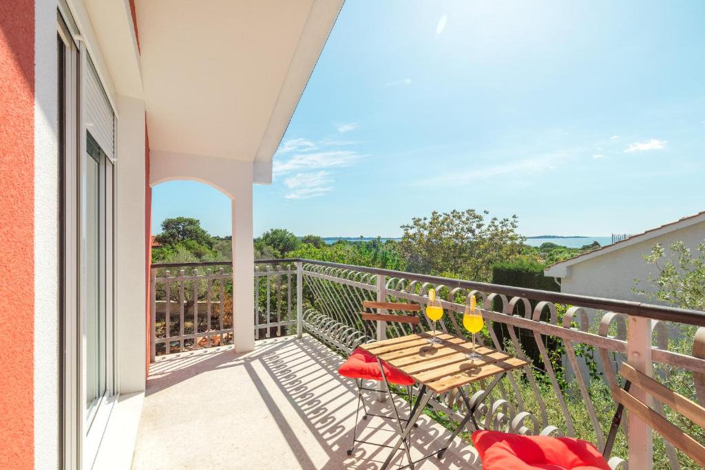 Balkon lub taras w obiekcie Villa Polion Peroj