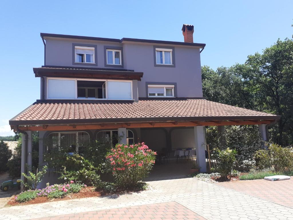 Budova, kde se bed and breakfast nachází