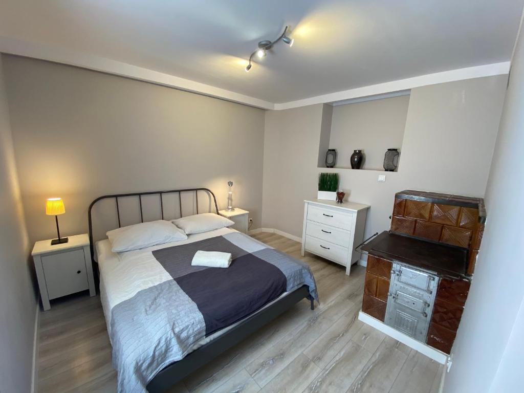 P&J Apartamenty Grodzka - One-Bedroom Apartment