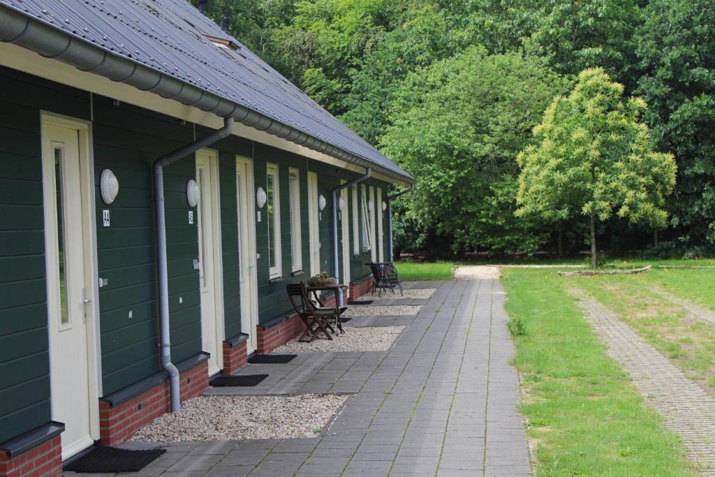 Horsetellerie Rheezerveen - Three-Bedroom House