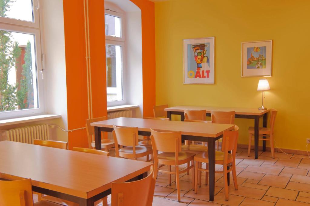 Happy Hotel Berlin - Resim 41