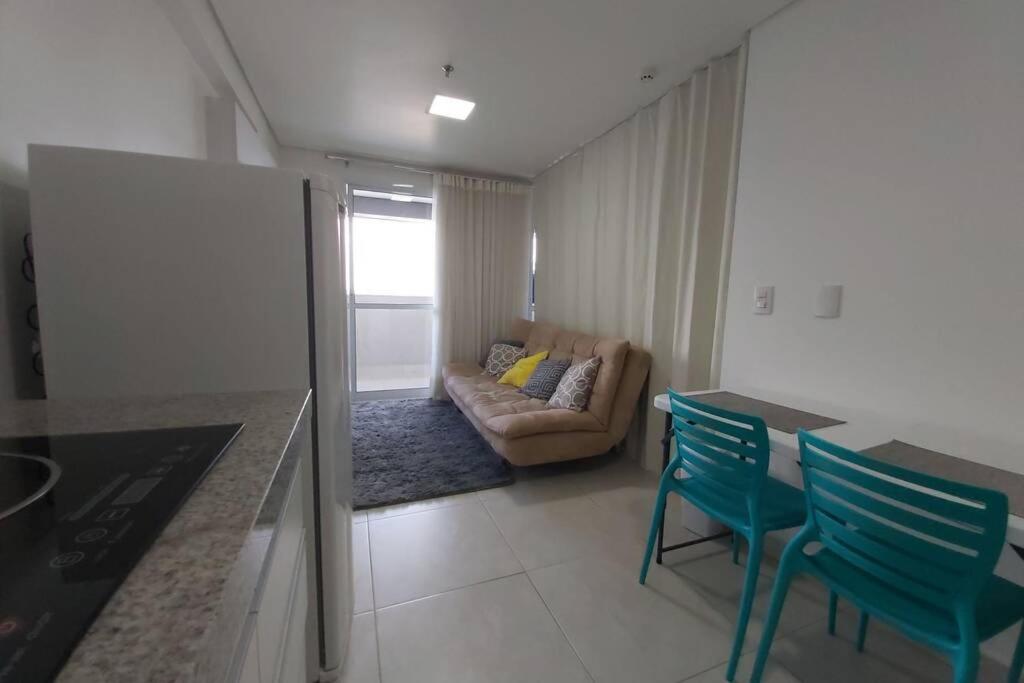  Flat todo Mobiliado com vista para o Parque Flamboyant