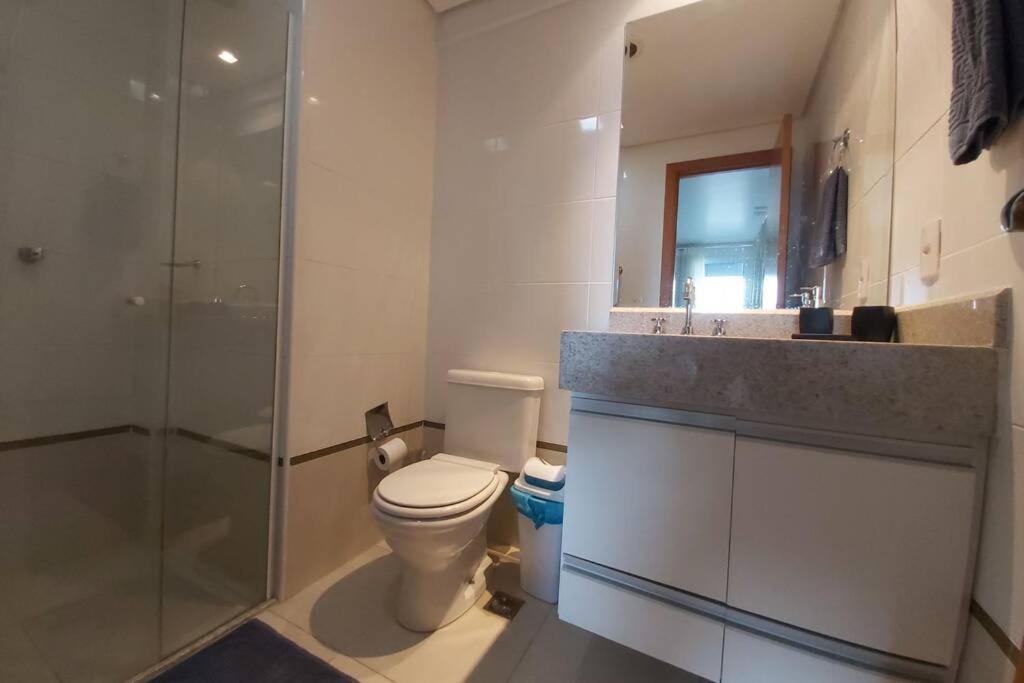  Flat todo Mobiliado com vista para o Parque Flamboyant
